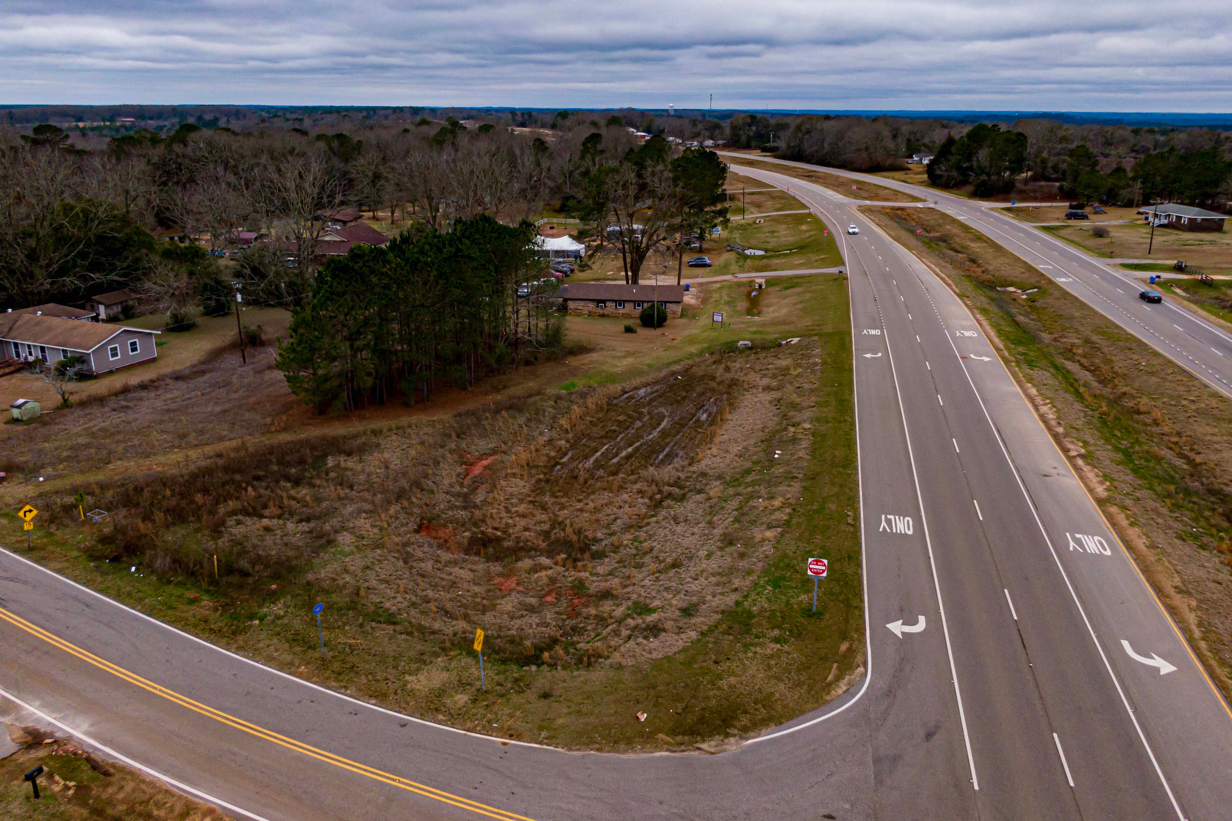 Residents in the Shiloh community said that since the highway elevation was completed, they've lived in a bowl. Credit: Lee Hedgepeth/Inside Climate News