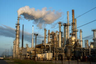 Smoke billows from a chemical plant in the "cancer alley" area Oct. 12, 2013. Credit: Giles Clarke/Getty Images